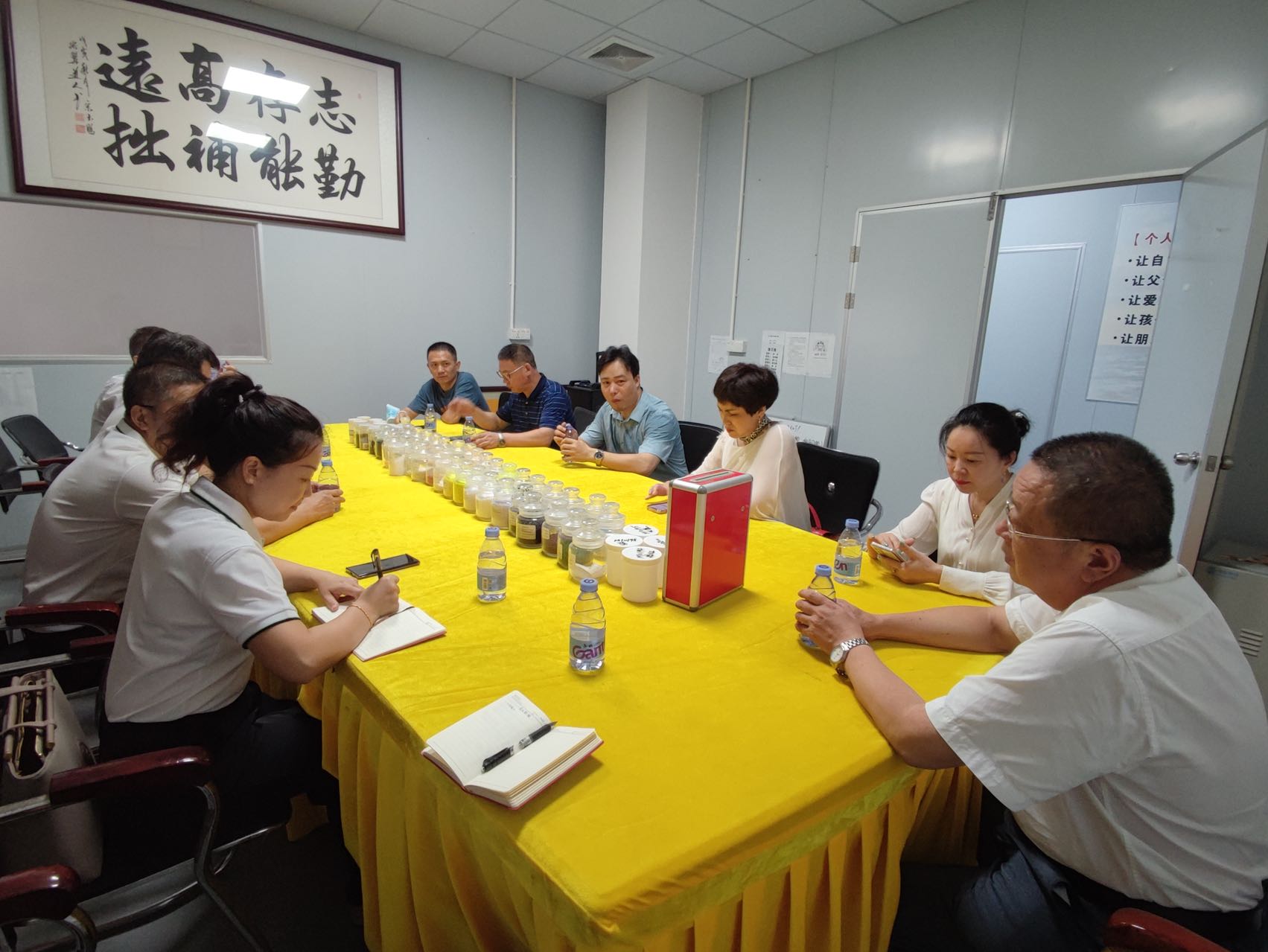 压缩后.jpg 压缩后.jpg